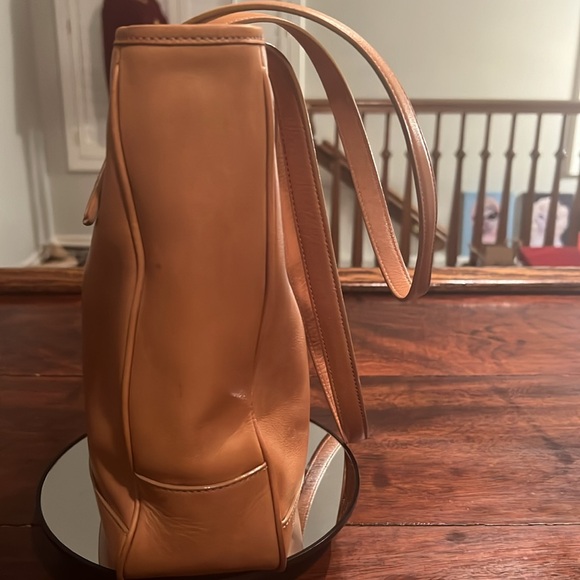 COACH Vintage 3-Compartment Shoulder Bag - Picture 5 of 13